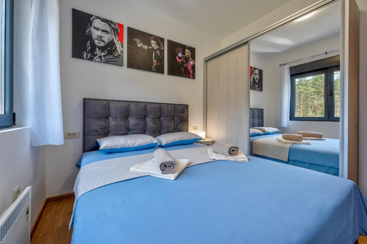 Vila Pekovic Green, Pine Trees View 2 Bedrooms Apartment Златибор Екстериор снимка