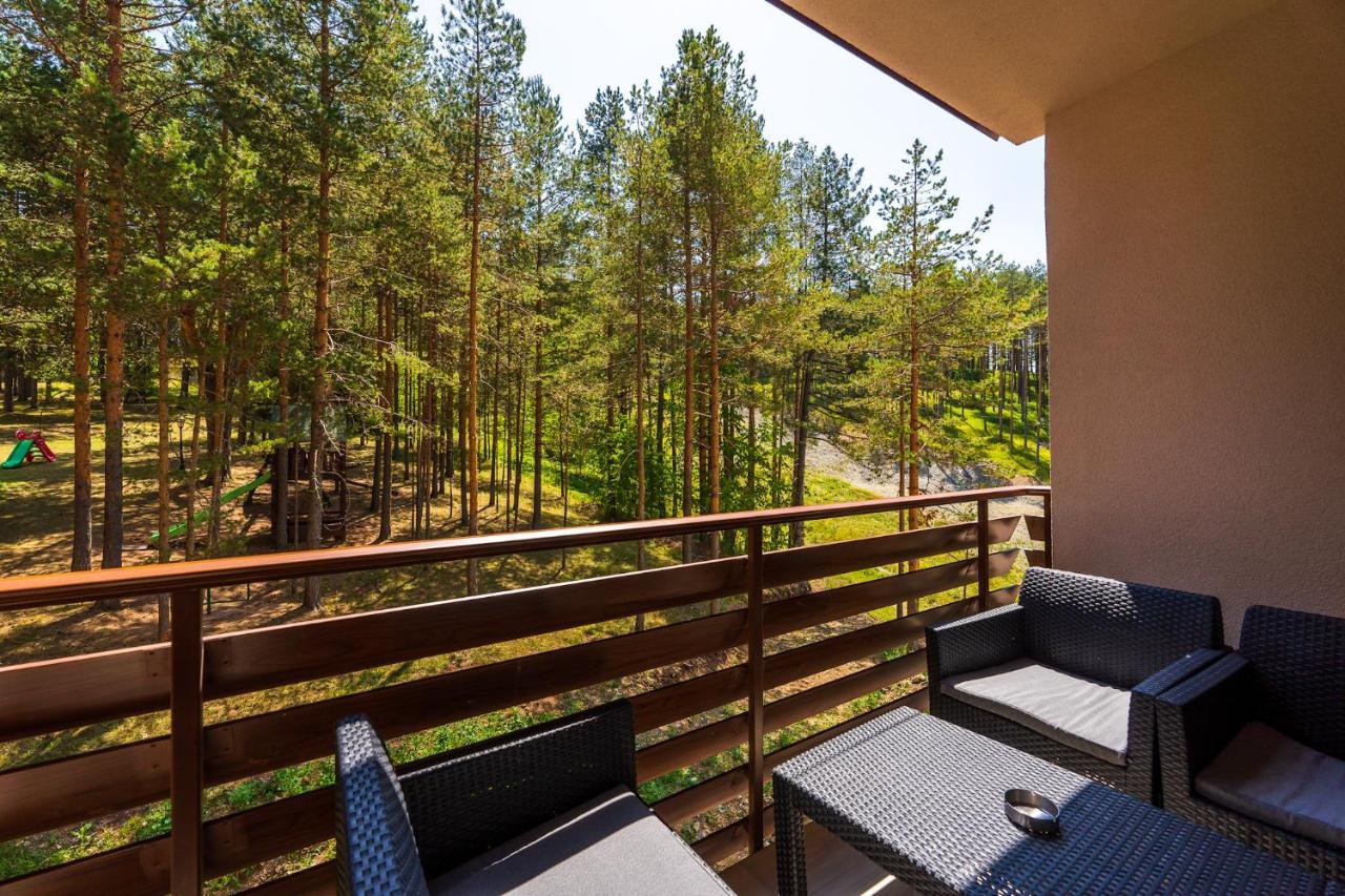 Vila Pekovic Green, Pine Trees View 2 Bedrooms Apartment Златибор Екстериор снимка