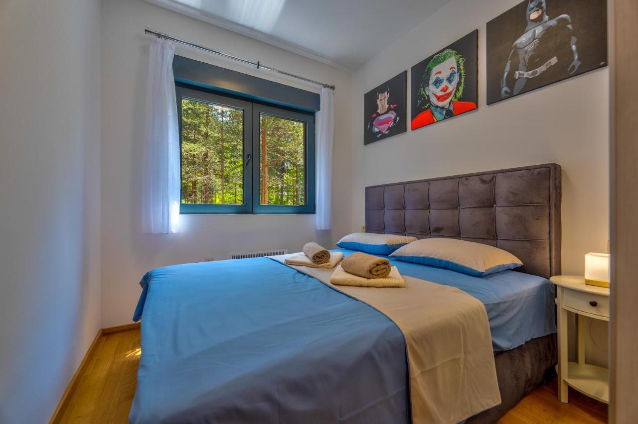Vila Pekovic Green, Pine Trees View 2 Bedrooms Apartment Златибор Екстериор снимка