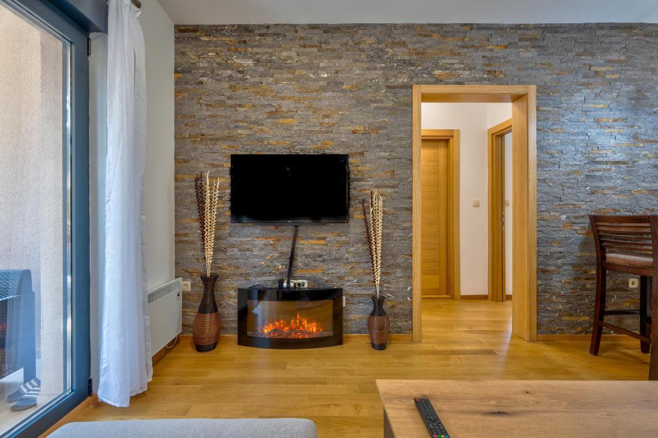 Vila Pekovic Green, Pine Trees View 2 Bedrooms Apartment Златибор Екстериор снимка