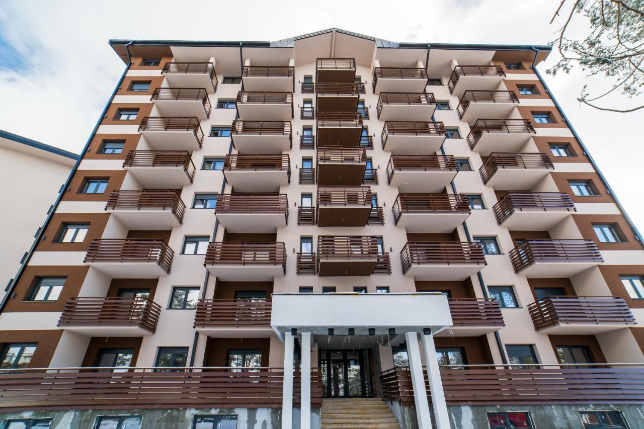Vila Pekovic Green, Pine Trees View 2 Bedrooms Apartment Златибор Екстериор снимка